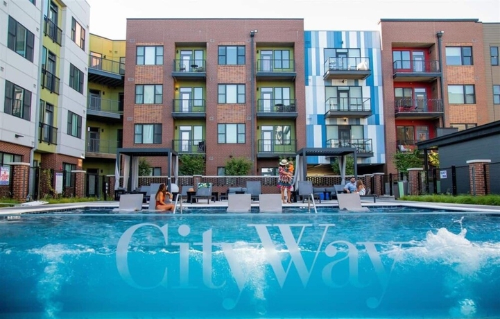 Imagen de la piscina del Hotel The Residences at CityWay. Foto 19