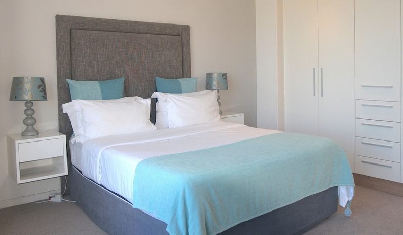 Imagen de la habitación del Hotel The Residences at Crystal Towers. Foto 10