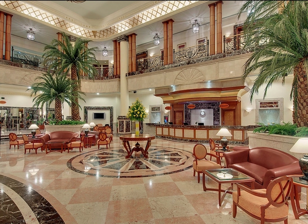 Imagen de los interiores del Hotel The Residency Towers. Foto 18