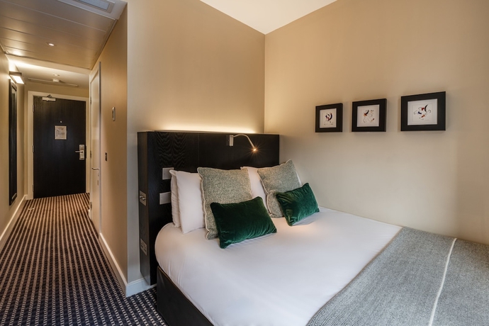 Imagen de la habitación del Hotel The Resident Liverpool. Foto 6