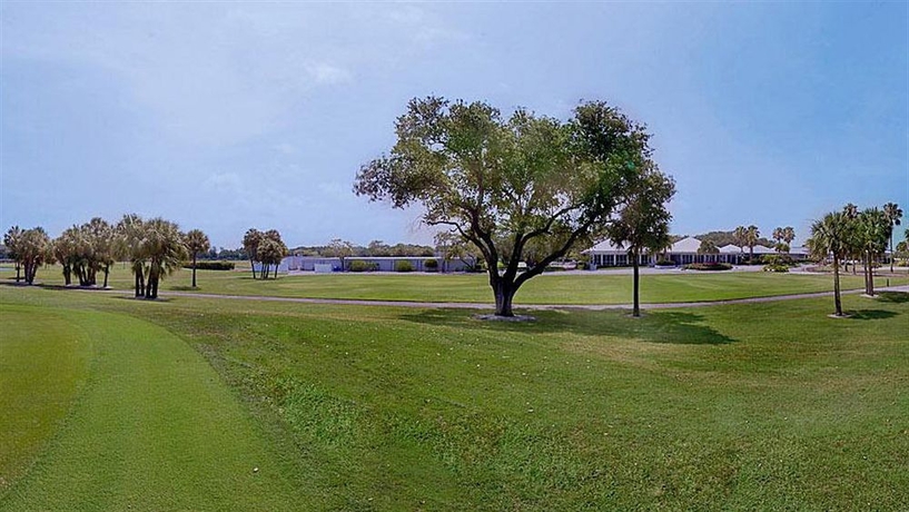 Imagen de los exteriores del Hotel The Resort at Longboat Key Club. Foto 8