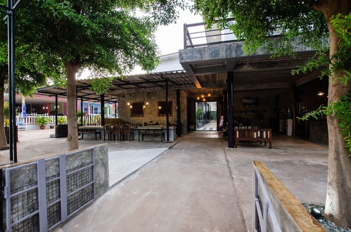 Imagen de los interiores del Hotel The Rest. Foto 16