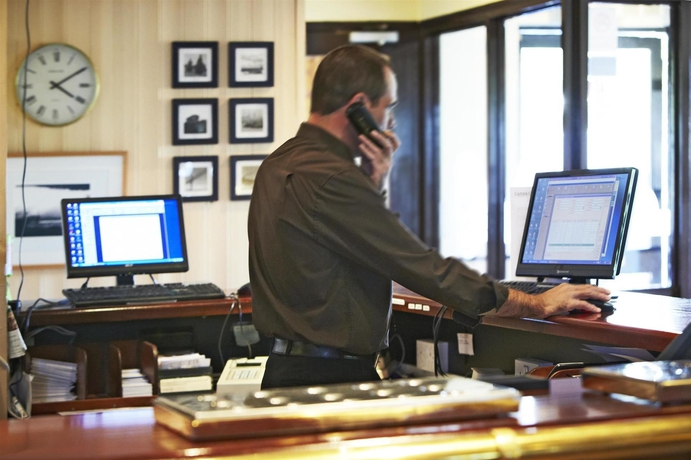 Imagen de los interiores del Hotel The Reston Hotel, Part of AG Collection. Foto 16