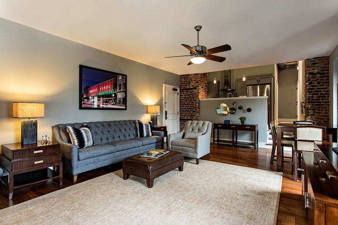 Imagen de la habitación del Hotel The Restoration. Foto 2