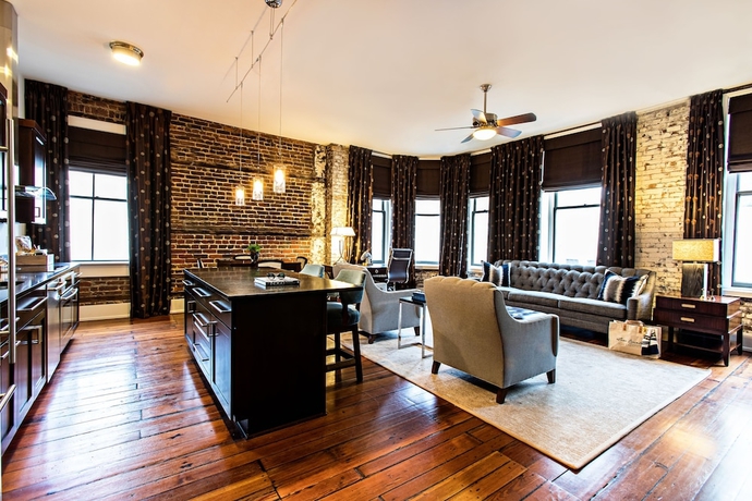 Imagen de la habitación del Hotel The Restoration. Foto 8