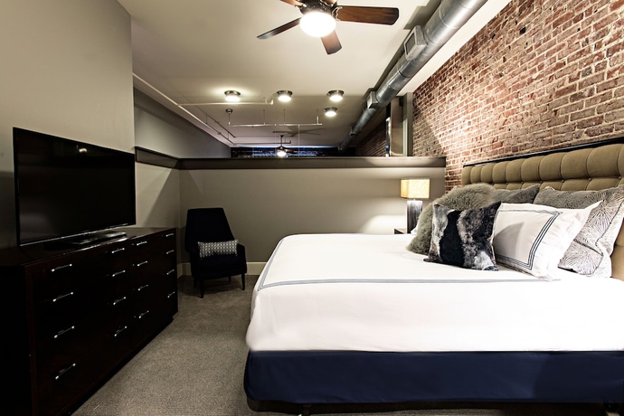 Imagen de la habitación del Hotel The Restoration. Foto 11