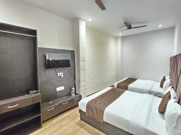 Imagen de la habitación del Hotel The Restu. Foto 6