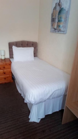 Imagen de la habitación del Hotel The Retreat Guest House on Plymouth Hoe. Foto 13