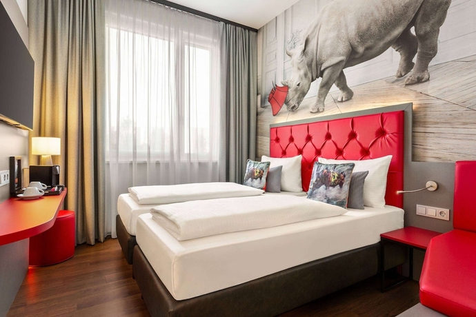 Imagen de la habitación del Hotel The Rhin. Foto 2