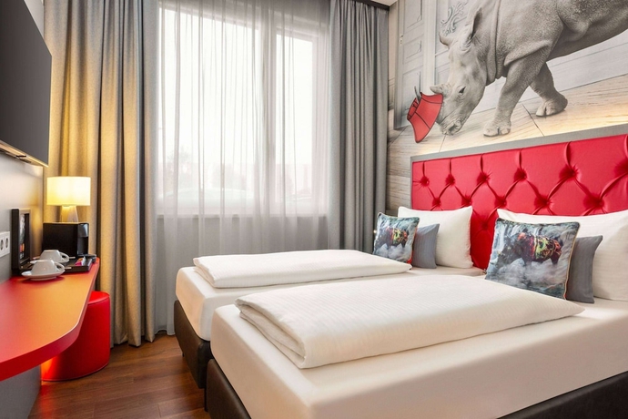 Imagen de la habitación del Hotel The Rhin. Foto 3