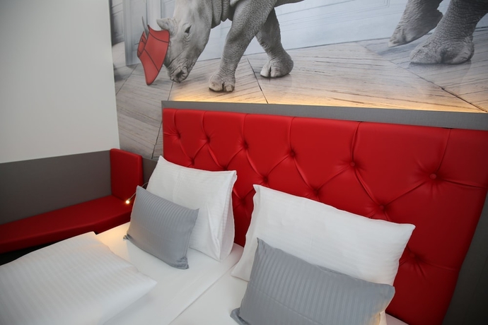 Imagen de la habitación del Hotel The Rhin. Foto 9