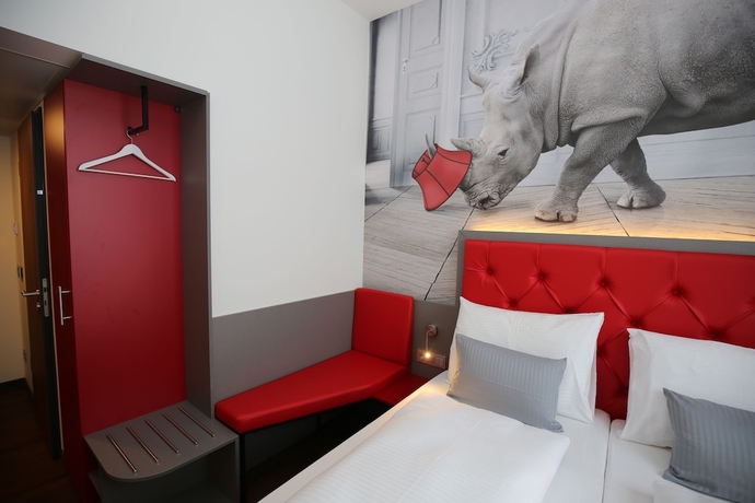 Imagen de la habitación del Hotel The Rhin. Foto 11