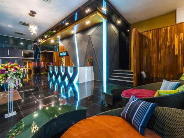 Imagen de los interiores del Hotel The Rich Hotel Ubonratchathanee. Foto 9