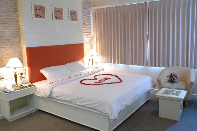 Imagen general del Hotel The Rich, Nonthaburi. Foto 7