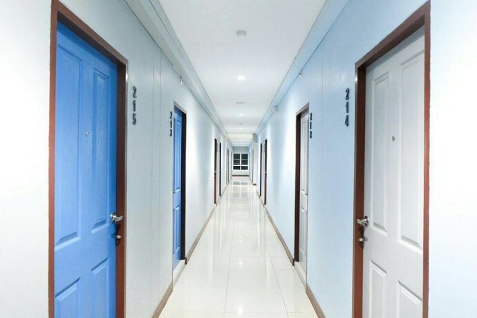 Imagen de los interiores del Hotel The Rich Ratchapruek and Residence. Foto 26