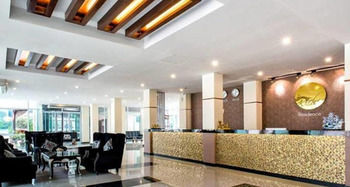 Imagen de la habitación del Hotel The Rich Residence, Surat Thani. Foto 4