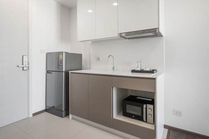 Imagen de la habitación del Hotel The Rich Residences Sukhumvit Nana. Foto 14