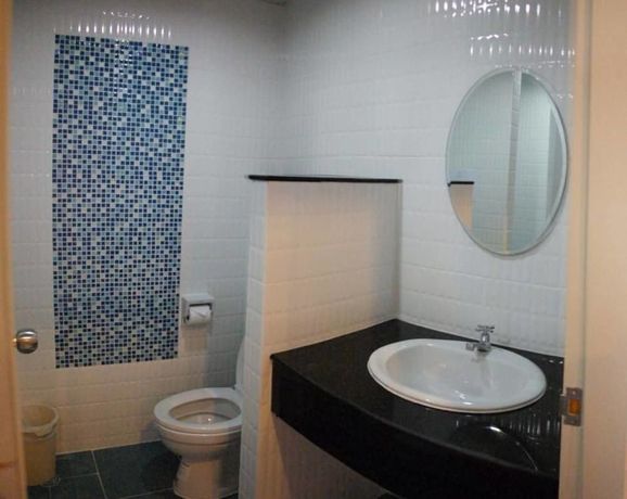 Imagen de la habitación del Hotel The Riche Boutique Don Mueang Airport. Foto 6