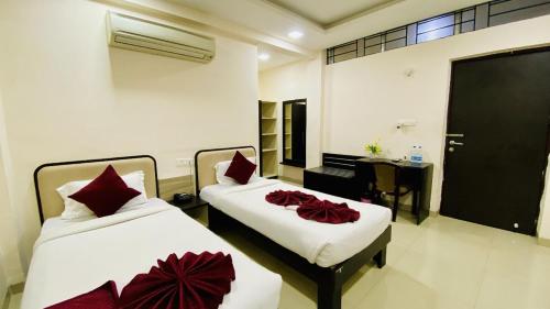 Imagen general del Hotel The Richi Rich And Resort. Foto 11
