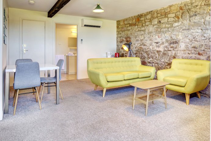 Imagen de la habitación del Hotel The Richmond Arms. Foto 18