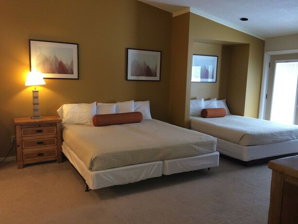 Imagen de la habitación del Hotel The Ridge, Oak Grove. Foto 15