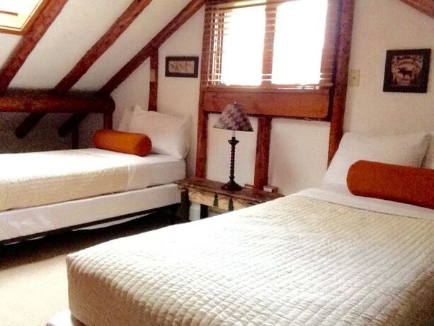 Imagen de la habitación del Hotel The Ridge, Oak Grove. Foto 16