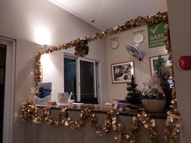 Imagen de los interiores del Hotel The Ridge Residence. Foto 20