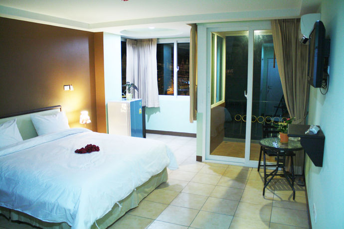 Imagen de la habitación del Hotel The Right Resort. Foto 12