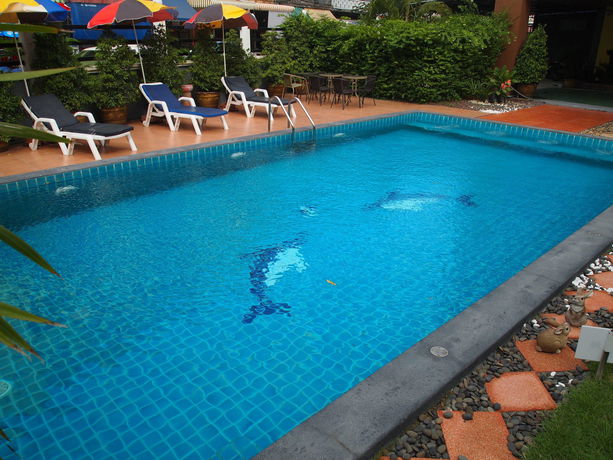 Imagen de la habitación del Hotel The Right Resort. Foto 14