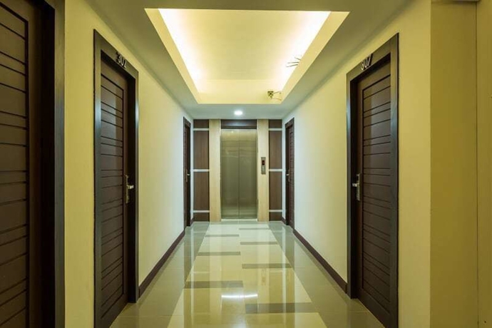Imagen de los interiores del Hotel The Ring Residence. Foto 18