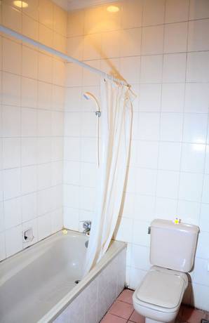 Imagen de la habitación del Hotel The Rishi Candidasa Beach. Foto 3