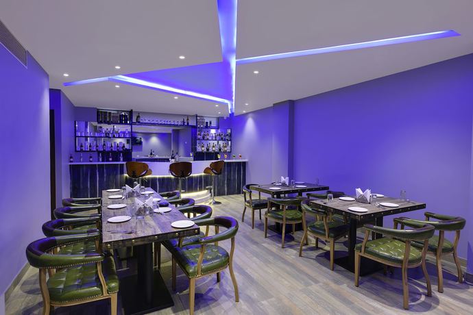 Imagen del bar/restaurante del Hotel The Rising. Foto 7
