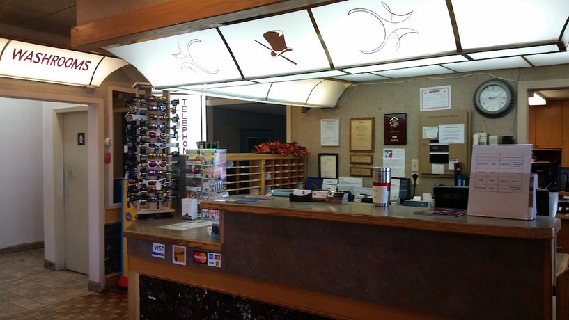 Imagen de los interiores del Hotel The Ritz Cafe And Motor Inn. Foto 20