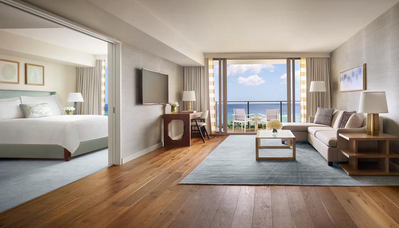 Imagen de la habitación del Hotel The Ritz Carlton Residences Waikiki Beach. Foto 8