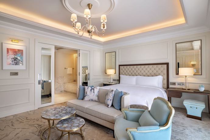 Imagen de la habitación del Hotel The Ritz-Carlton, Amman. Foto 2