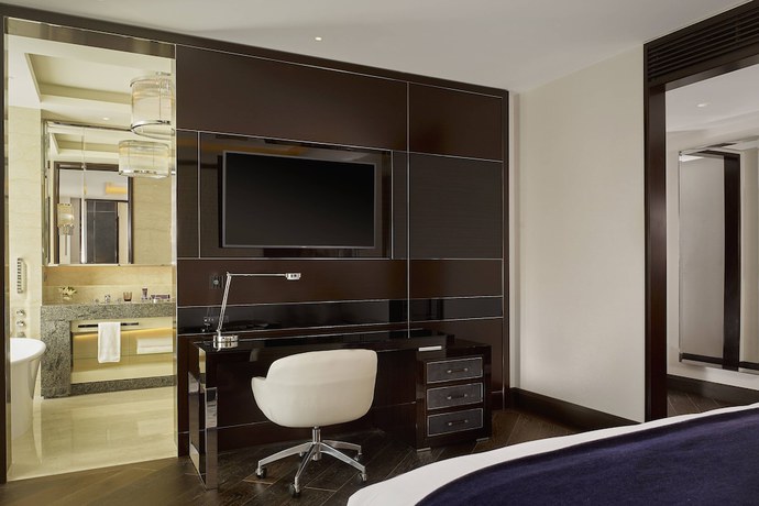 Imagen de la habitación del Hotel The Ritz-Carlton, Astana. Foto 8