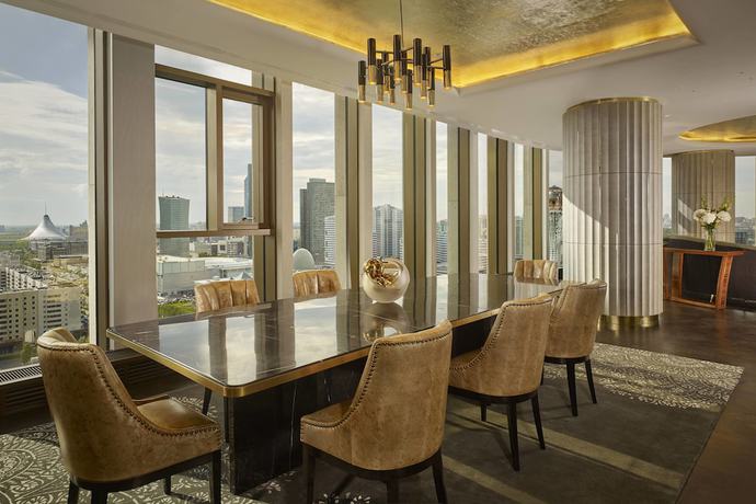 Imagen de la habitación del Hotel The Ritz-Carlton, Astana. Foto 12