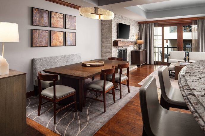 Imagen de la habitación del Hotel The Ritz-Carlton Club, Vail. Foto 10