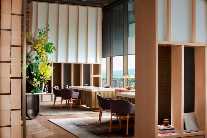 Imagen de los interiores del Hotel The Ritz-Carlton, Fukuoka. Foto 19