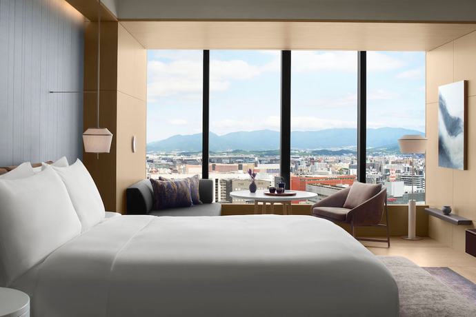 Imagen de la habitación del Hotel The Ritz-Carlton, Fukuoka. Foto 6