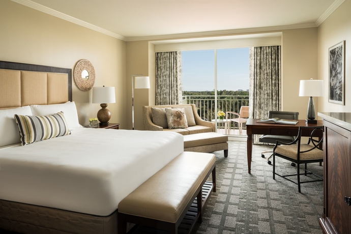 Imagen de la habitación del Hotel The Ritz-Carlton Golf Resort, Naples. Foto 10