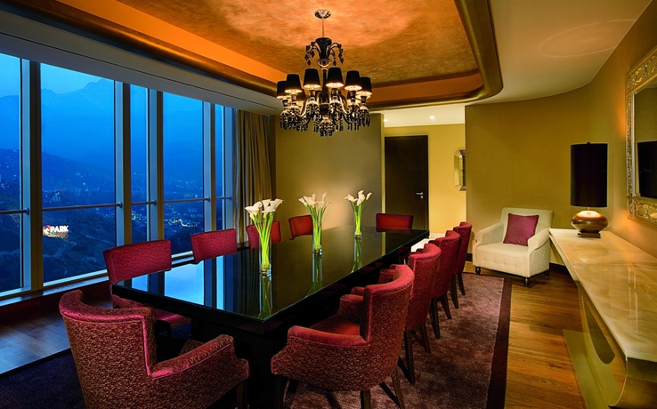 Imagen de los interiores del Hotel The Ritz-carlton, Almaty. Foto 9