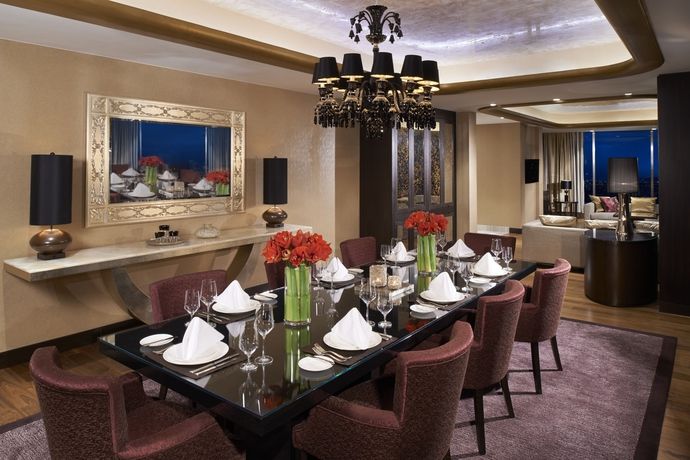 Imagen de la habitación del Hotel The Ritz-carlton, Almaty. Foto 4