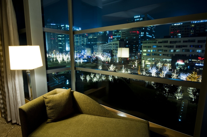 Imagen de la habitación del Hotel The Ritz-carlton Beijing Financial Street. Foto 7