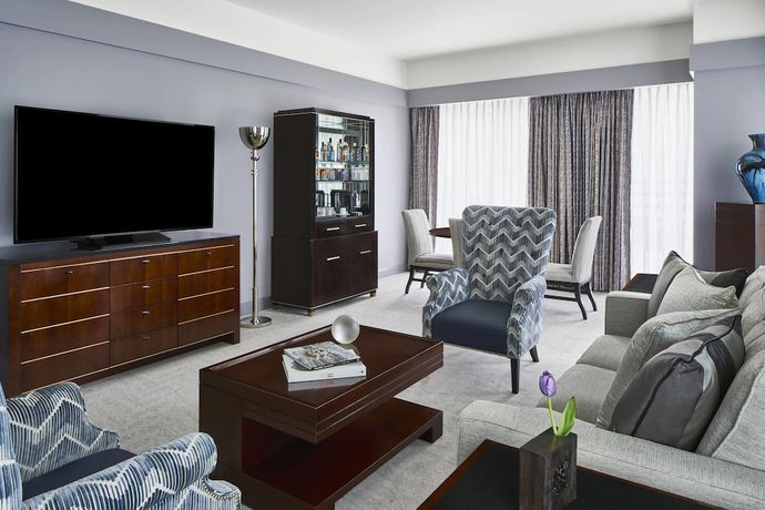 Imagen de la habitación del Hotel The Ritz-carlton, Charlotte. Foto 18