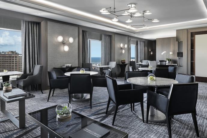 Imagen del bar/restaurante del Hotel The Ritz-carlton, Cleveland. Foto 2