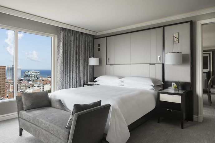 Imagen de la habitación del Hotel The Ritz-carlton, Cleveland. Foto 12