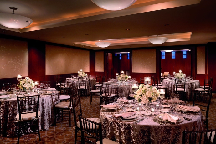 Imagen del bar/restaurante del Hotel The Ritz-carlton Georgetown, Washington, D.c.. Foto 2