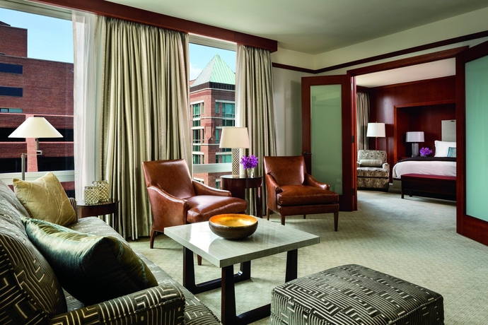 Imagen de la habitación del Hotel The Ritz-carlton Georgetown, Washington, D.c.. Foto 9