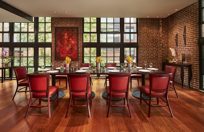 Imagen del bar/restaurante del Hotel The Ritz-carlton Georgetown, Washington, D.c.. Foto 3